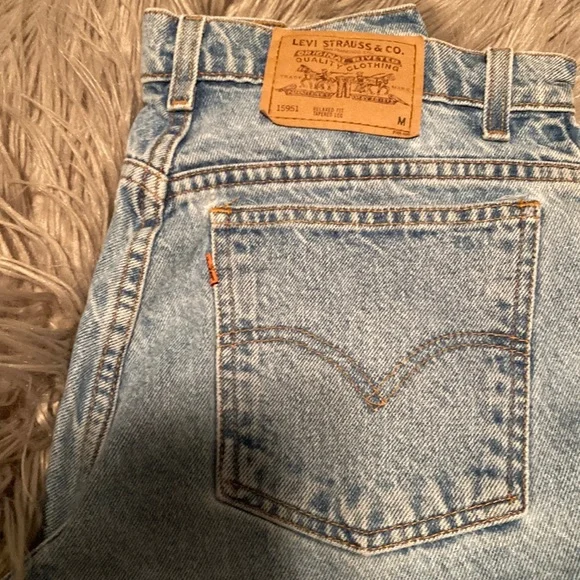 Levi clearance jeans poshmark